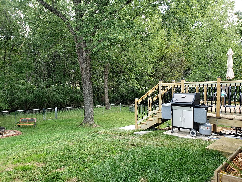 2nd image of 573 Golfwood Dr