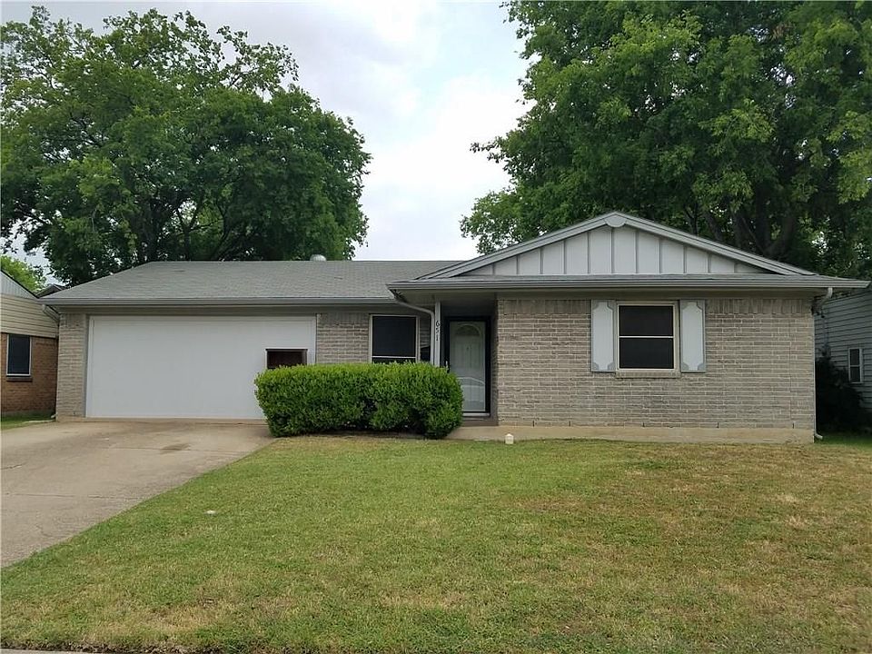 1st image of 651 Thrush Ave