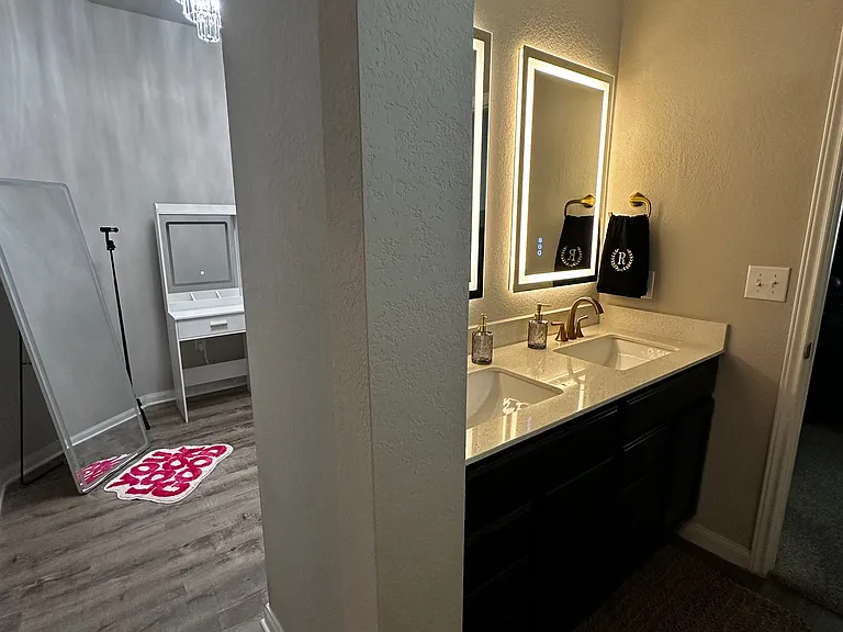 708 Quarton Dr — Photo 17