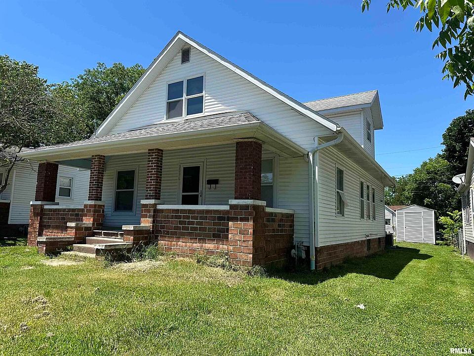 1st image of 2036 Herbert St