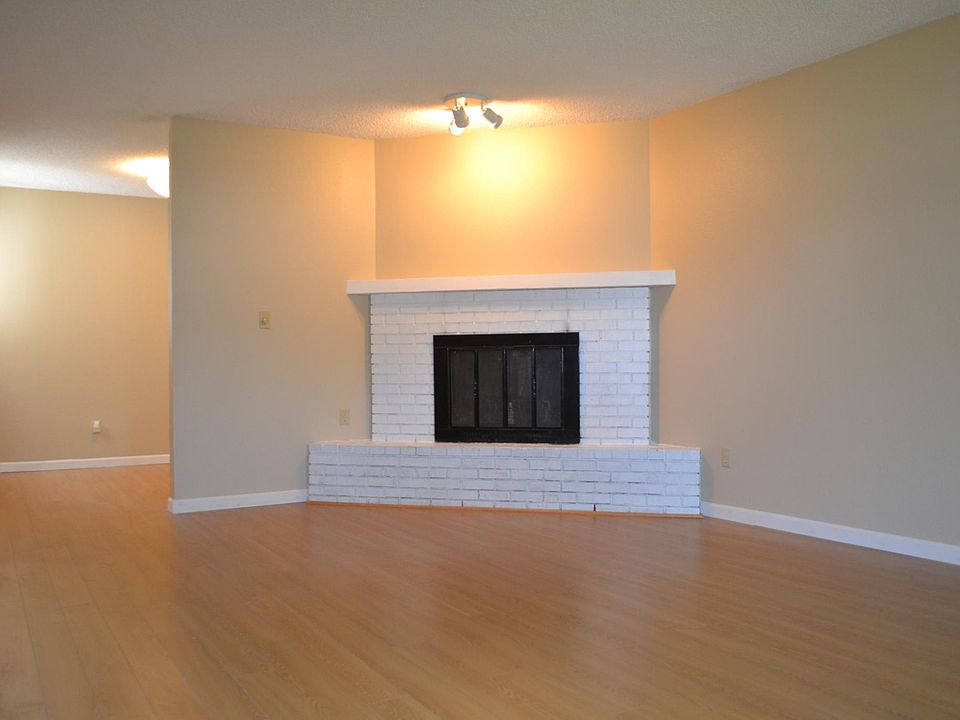 Living room with fireplace