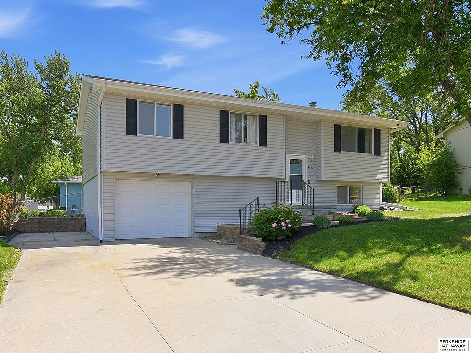 1st image of 4117 N 213th Cir