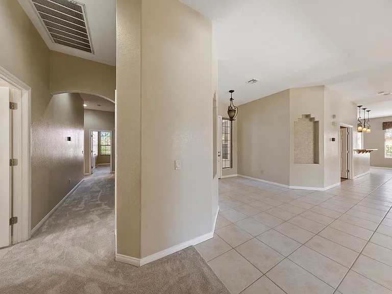 10221 Angel Peak Ct — Photo 33