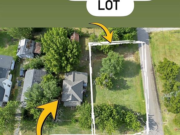 2nd image of 1216 E Vilas Ave
