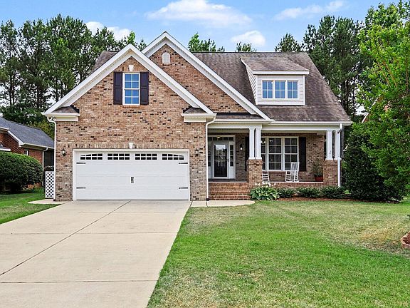 2nd image of 620 Sippihaw Oaks Dr
