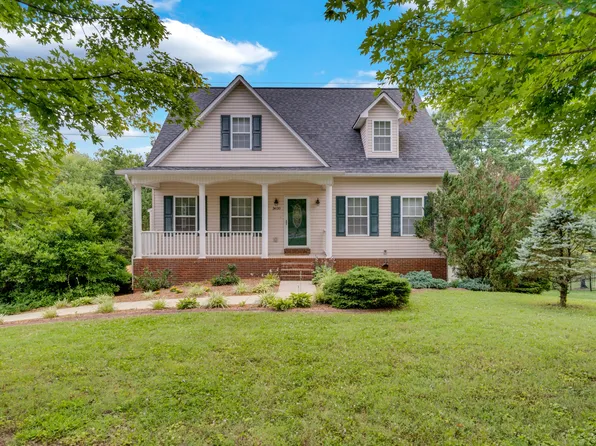 3620 Brookstone Dr, Cookeville, TN 38506