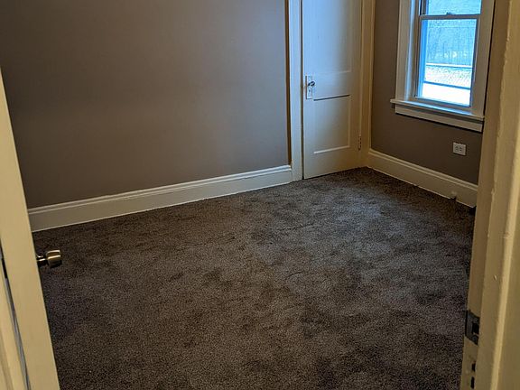 4th image of 3670 E 149th St