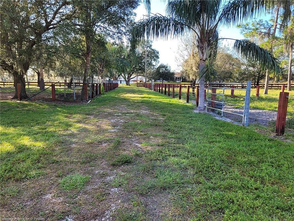 1st image of 133 Myrtle Bush Ln