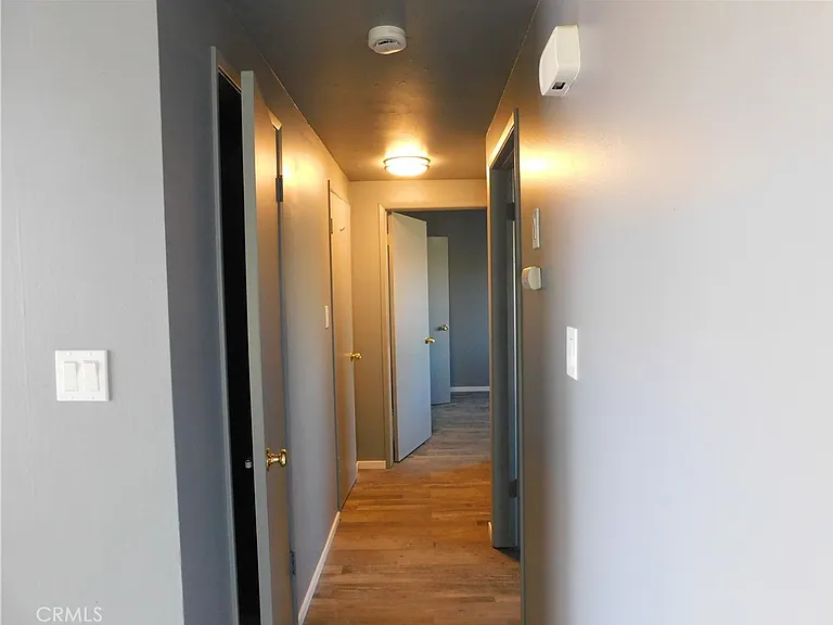 21306 Bancroft Ct — Photo 11