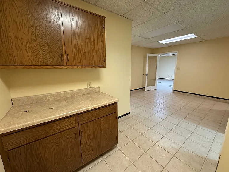 1230 Woodland Dr #115 — Photo 5