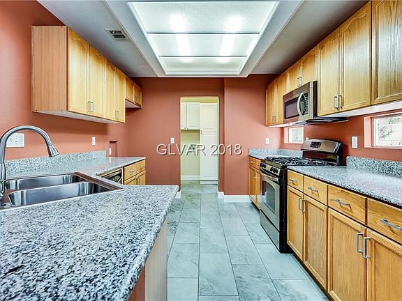 2nd image of 3317 Epson St