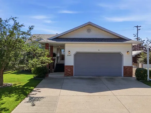 5217 N 50th Ave, Ponoka, AB T4J 1H9