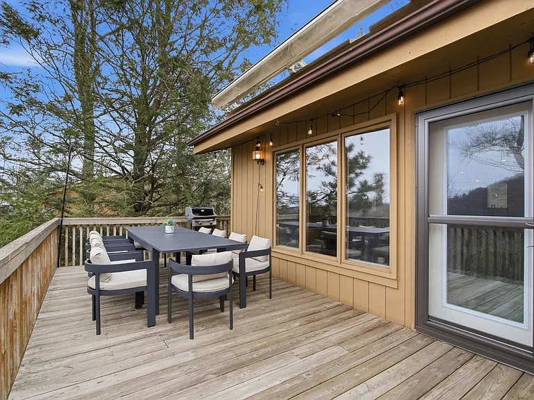 111A Charter Hills Rd — Photo 23