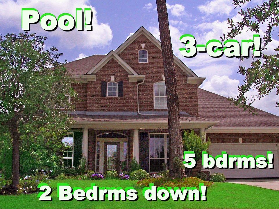 Exquisite Hardwood floors! Texas LANAI-Sunroom! Granite! Landscaped 4-sides!