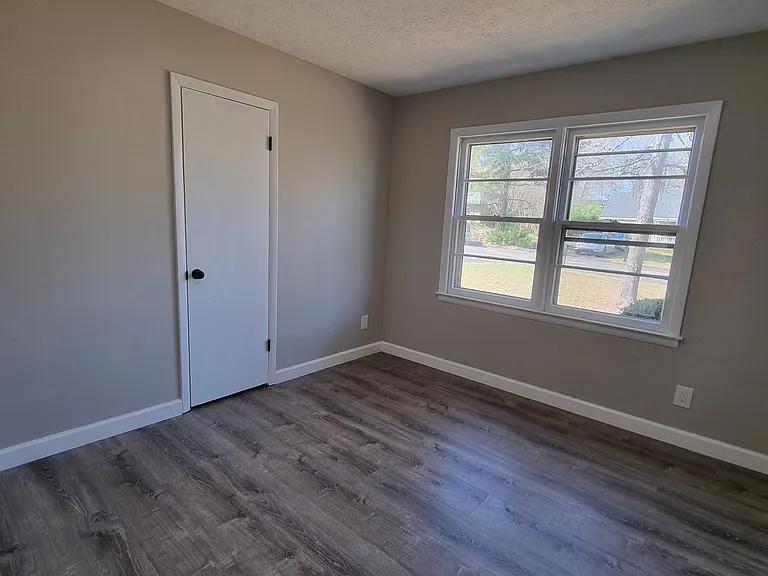 967 Sanchez Dr — Photo 5