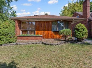 19960 Lichfield Rd, Detroit, MI 48221