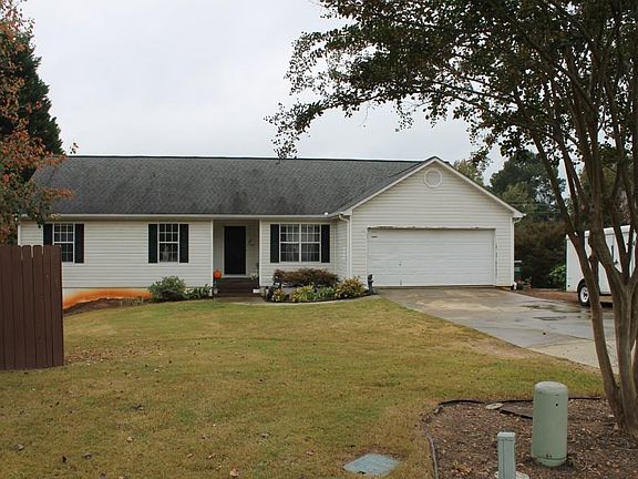 4th image of 3823 Summer Leigh Ct