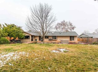1703 W 15th Ave, Kennewick, WA