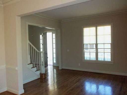 4th image of 796 Mimms Dr NW