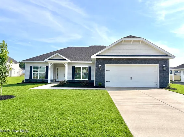 822 Hidden Bridge Drive, Jacksonville, NC 28546
