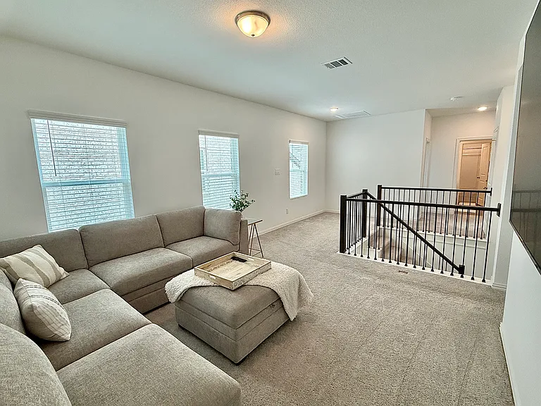 14131 Gallatin St — Photo 14