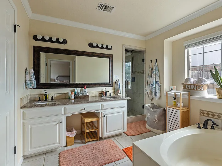 2305 Raintree Path — Photo 19