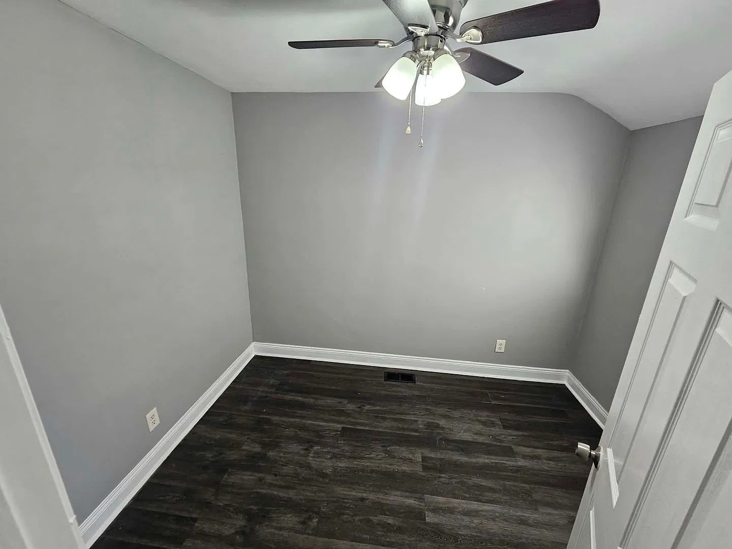 3-Bedroom, 1.5-Bath Townhome with Finished Basement & Central A/C — Photo 2