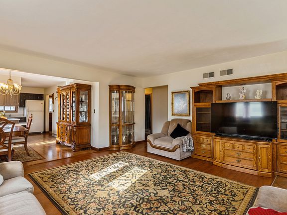 5th image of 614 Westmoreland Ave