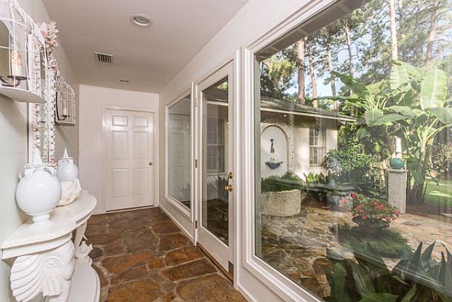 1st image of 1513 Sea Island Dr