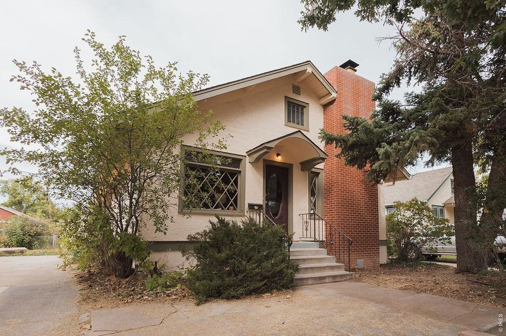 808 W Myrtle St