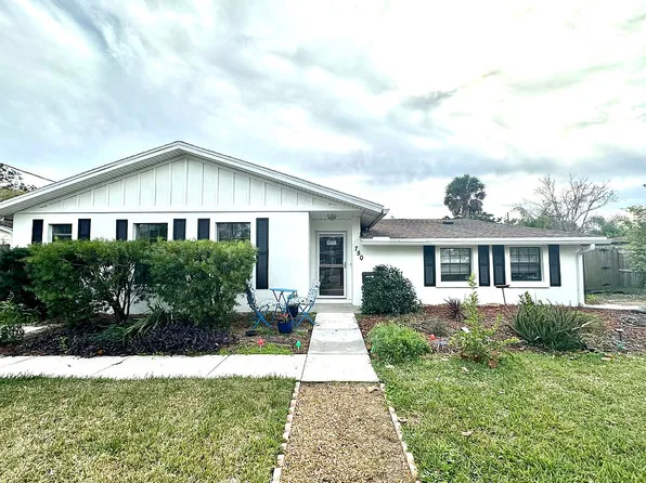 750 Redfin Dr, Atlantic Beach, FL 32233