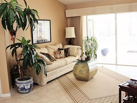 4th image of 5928 Coveview Dr W