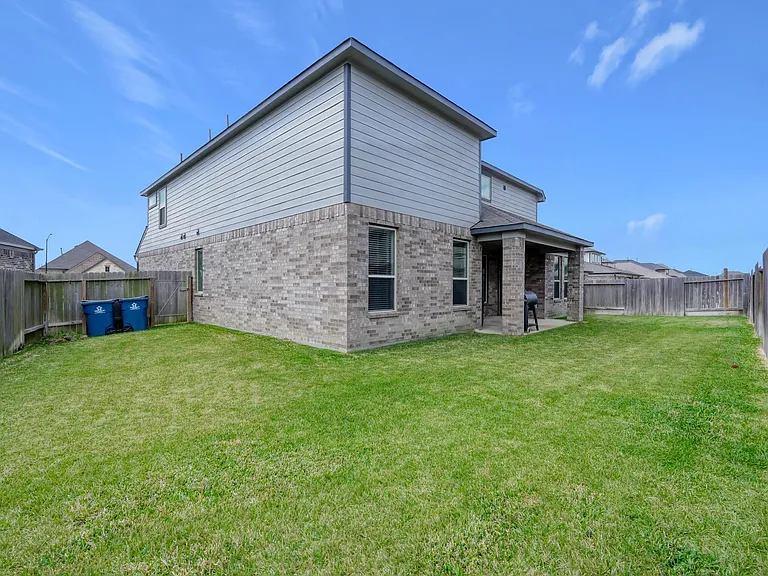 241 Bright Bluff Cir — Photo 37