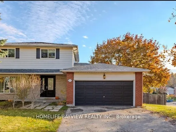 70 Beswick Dr, Newmarket, ON L3Y 5B8