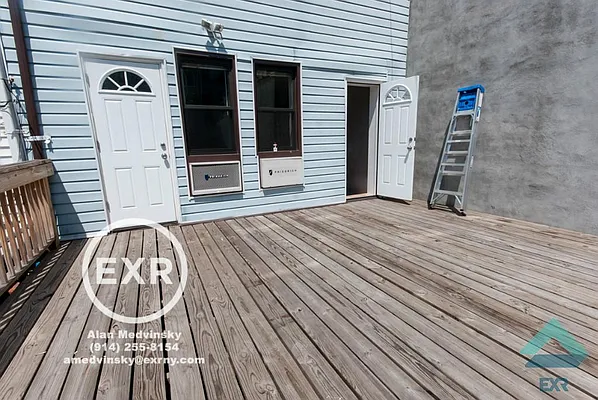 Rented by EXR | media 41