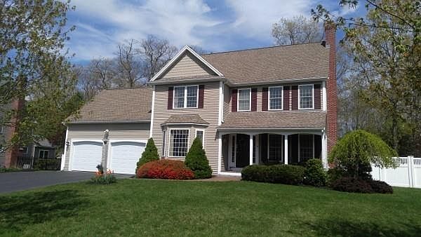 1st image of 15 Grist Mill Ln