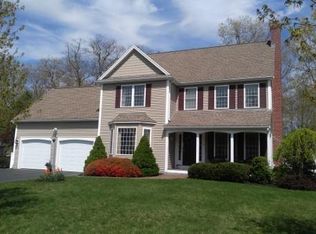 15 Grist Mill Ln, Walpole, MA 02081
