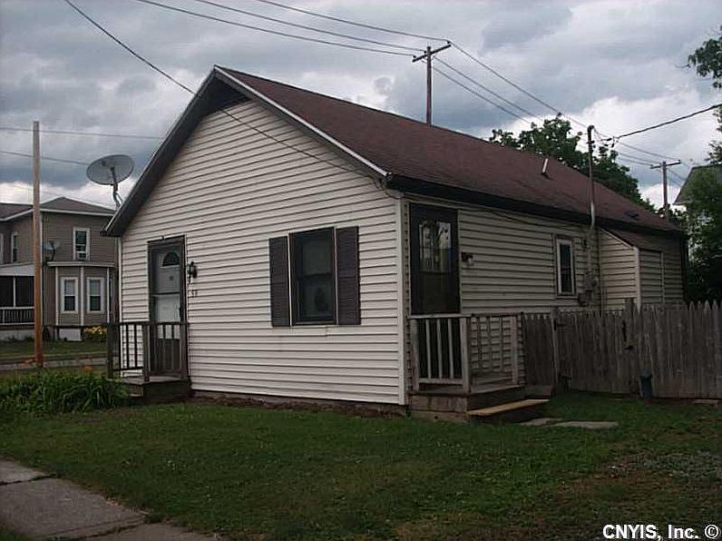 2nd image of 59 Grove St