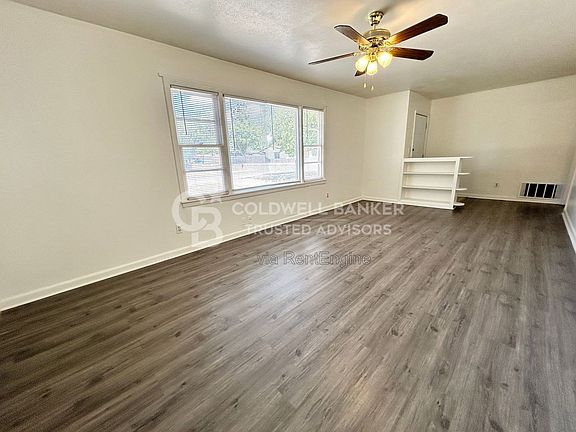 3rd image of 4301 32nd St