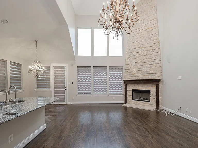9704 Tanen Dr — Photo 32