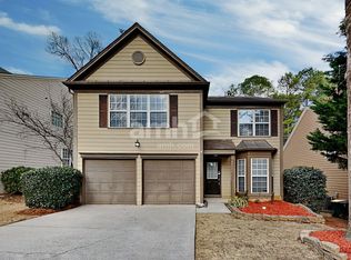 136 Wallnut Hall Cir, Woodstock, GA 30189