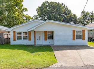 1219 Lafayette St, Scott, LA 70583
