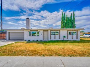 8348 Oleander Ave, Fontana, CA 92335