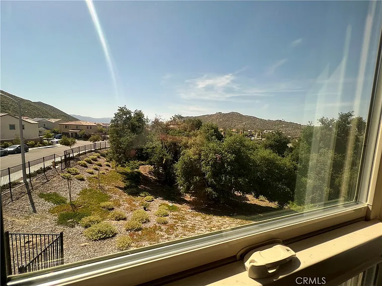 24024 Roybal Way — Photo 15