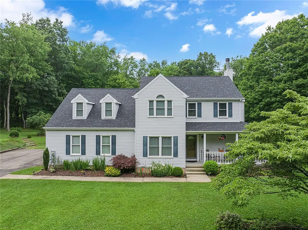936 McElhaney Rd photo 1