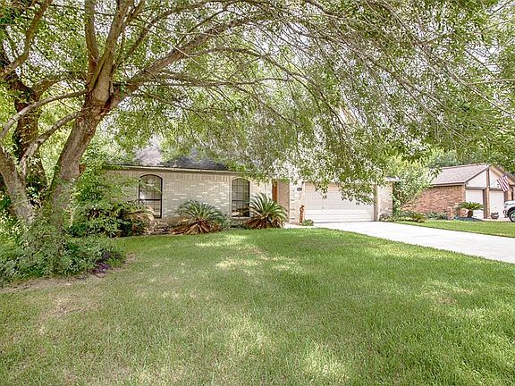 2nd image of 5510 Thornwood Cir