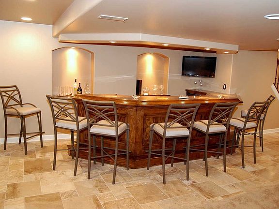 Custom Bar