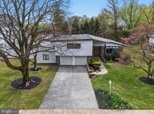 14 Vassar Rd, Broomall, PA 19008