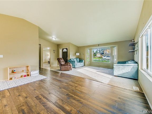5th image of 106 105th Street Ct E