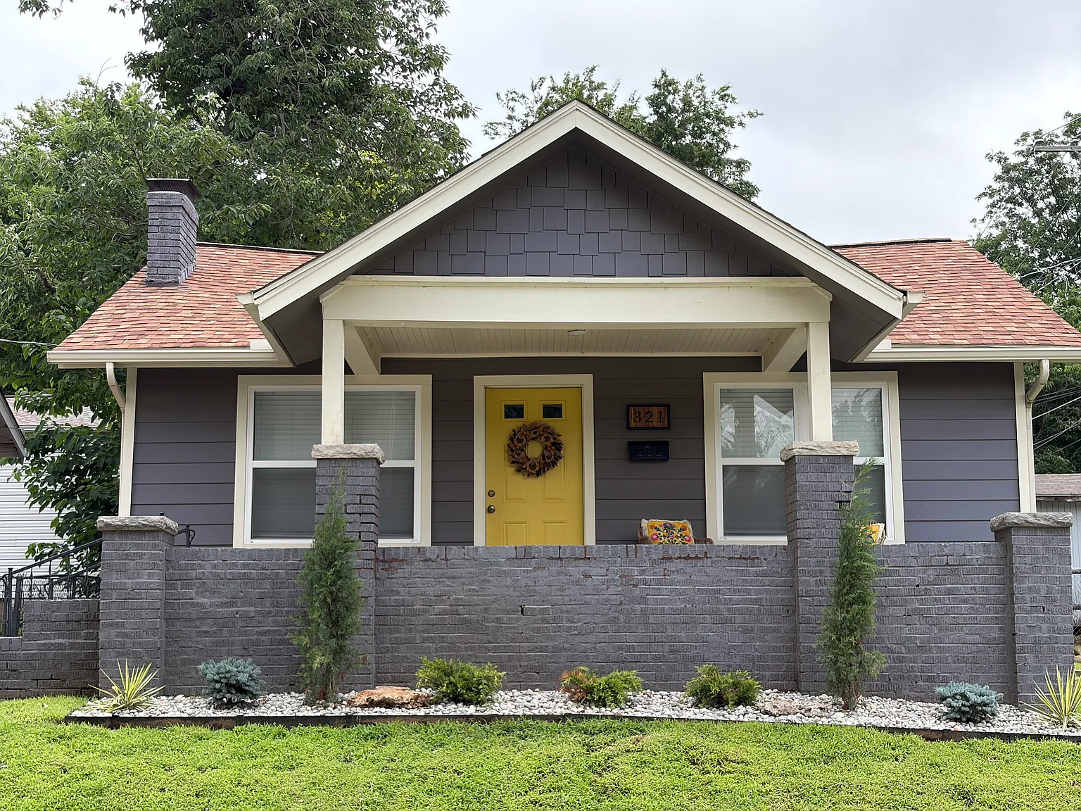 321 N Xenophon Ave — Photo 3